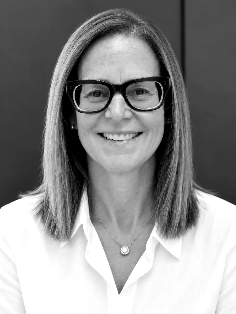 Carolyn Hamlet, ōku
