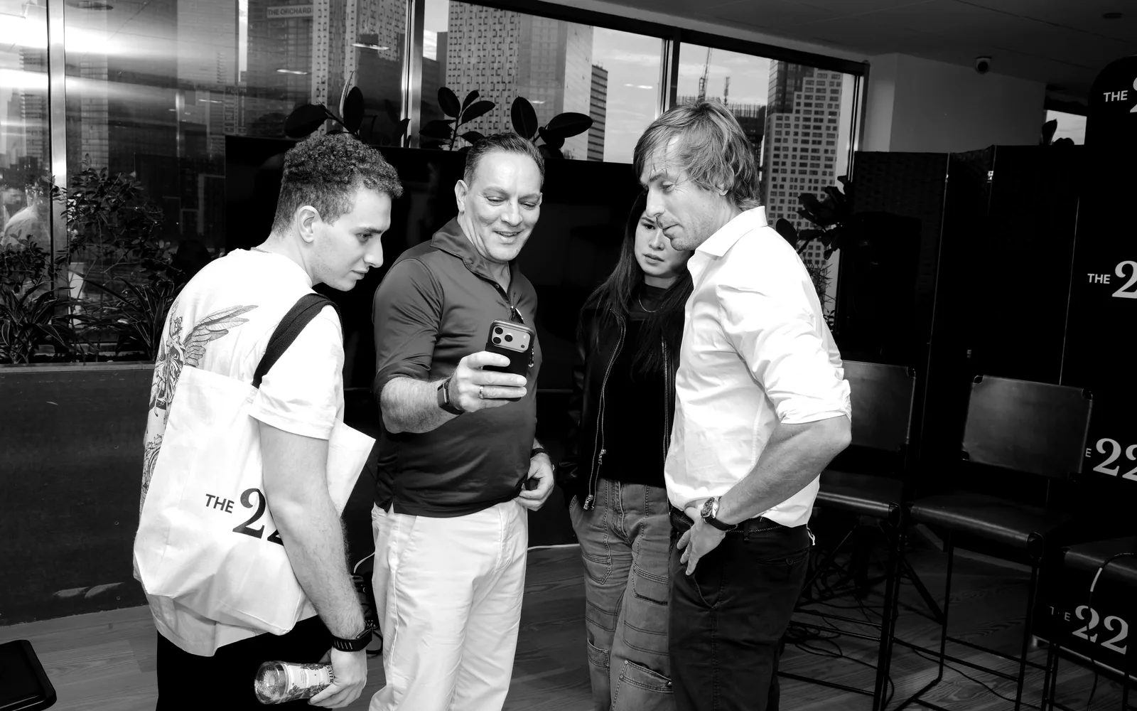 Ben Nichols in conversation with guests at The 22 Sessions New York City